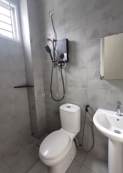 Rumah Teres 2 Tingkat untuk Disewa di Bandar Putra (Kulai) - Shishi . - PropertyGuru.com.my