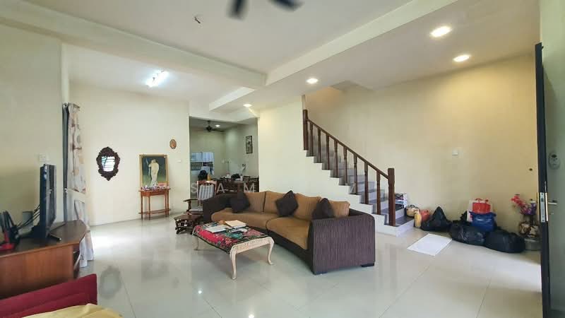 Semi-Detached House for Sale in Taman Pengkalan Tiara (Ipoh) - Sam Lam - Living Room - PropertyGuru.com.my