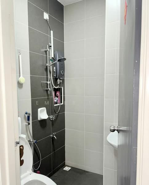 Rumah Teres 2 Tingkat untuk Dijual di Johor Bahru (Johor) - Ember Lim - Bathroom - PropertyGuru.com.my