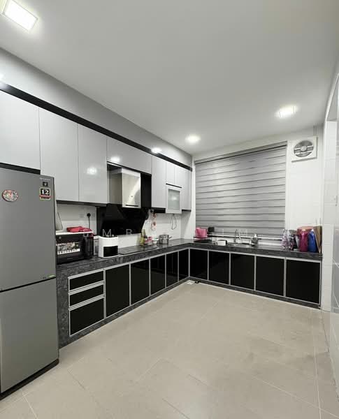 Rumah Teres 2 Tingkat untuk Dijual di Johor Bahru (Johor) - Ember Lim - Kitchen - PropertyGuru.com.my