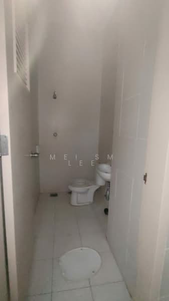 Bungalow for Sale in The Valley TTDI (Ampang) - Mei SM Lee - The Valley TTDI, Ampang Bathroom - PropertyGuru.com.my