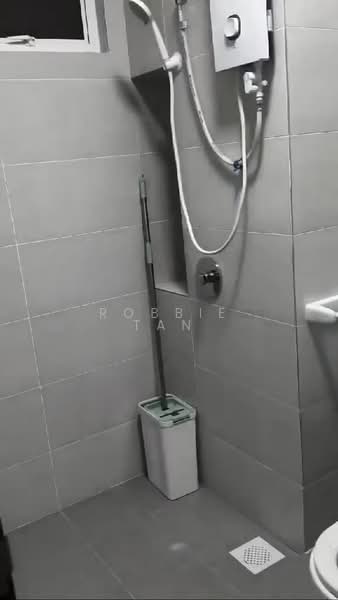 Service Residence for Rent at TRELLIS RESIDENCES - Robbie Tan - Bathroom - PropertyGuru.com.my