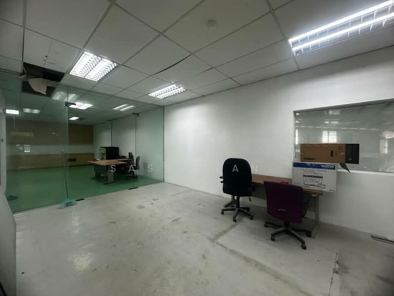 Kilang untuk Dijual di Taman Desa Cemerlang (Ulu Tiram) - SASER TAN. - Interior - PropertyGuru.com.my
