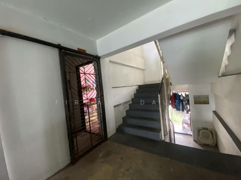 Rumah Flat untuk Dijual di Kelumpuk Camar - Firdaus Dauz - PropertyGuru.com.my