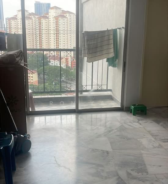 Kondominium untuk Dijual di Menara Alpha - Ron Yap - Balcony - PropertyGuru.com.my