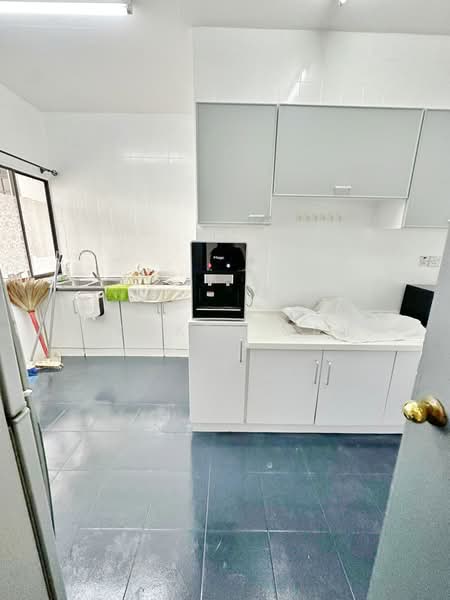 Condominium for Rent at The Vistana - Hacken Gan - Kitchen - PropertyGuru.com.my