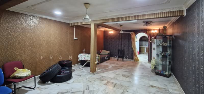 3-storey Terraced House for Sale in Kampung Lindungan (Sunway) - Frank Pancras - Living Room - PropertyGuru.com.my