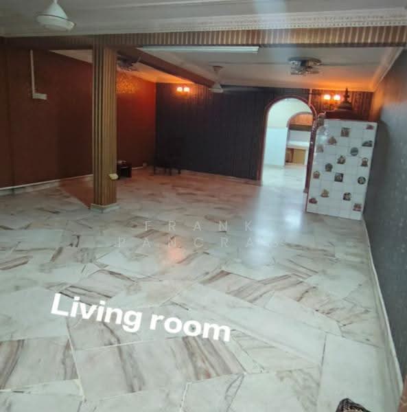 Rumah Teres 3-Tingkat untuk Dijual di Kampung Lindungan (Sunway) - Frank Pancras - Living Room - PropertyGuru.com.my