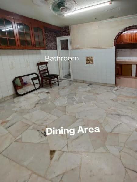 Rumah Teres 3-Tingkat untuk Dijual di Kampung Lindungan (Sunway) - Frank Pancras - Bathroom - PropertyGuru.com.my