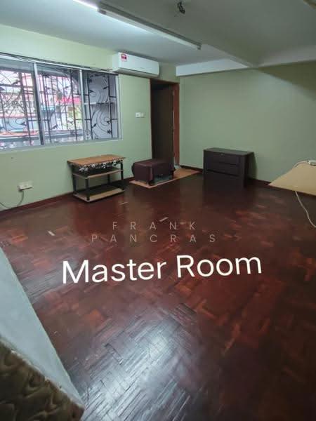 Rumah Teres 3-Tingkat untuk Dijual di Kampung Lindungan (Sunway) - Frank Pancras - Master Bedroom - PropertyGuru.com.my