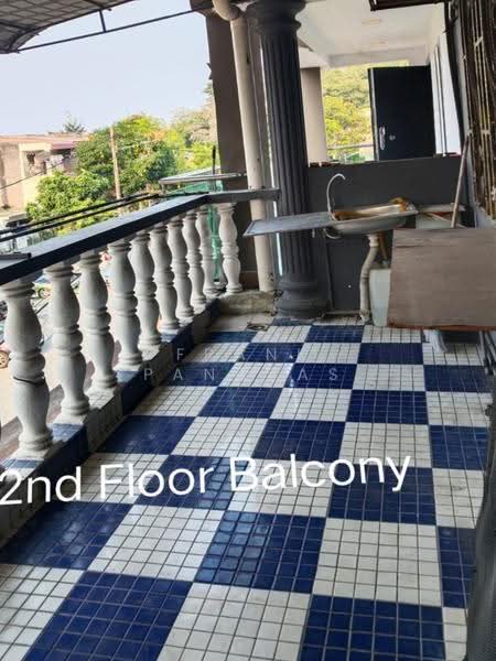 Rumah Teres 3-Tingkat untuk Dijual di Kampung Lindungan (Sunway) - Frank Pancras - Balcony - PropertyGuru.com.my