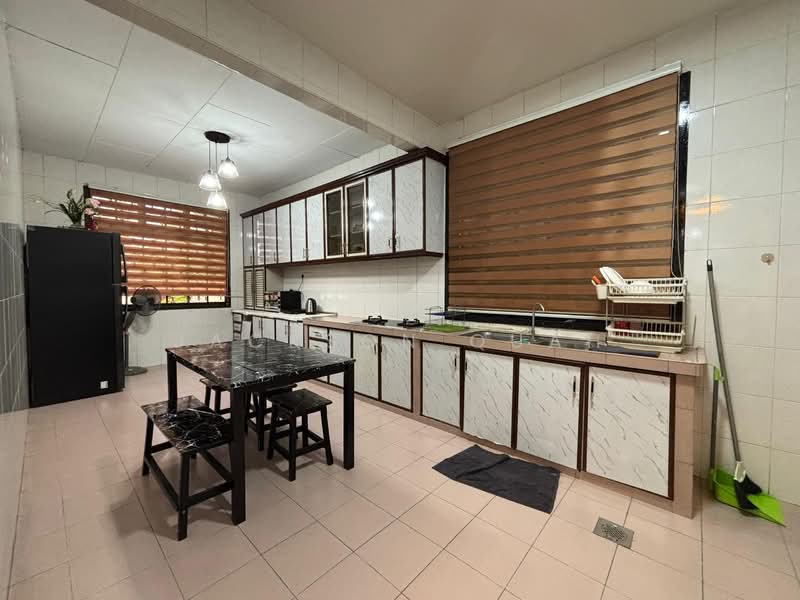 Cluster House for Sale in Taman Daya (Johor Bahru) - Jackson Quah - PropertyGuru.com.my