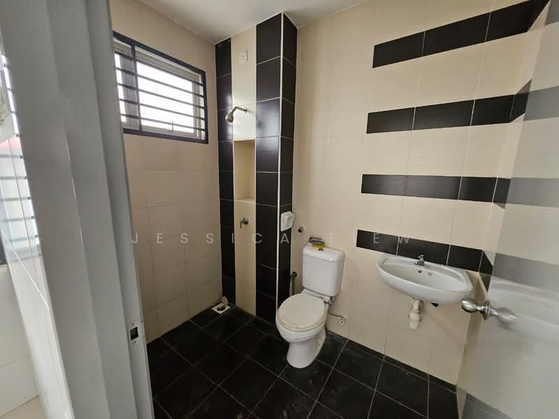 Rumah Teres 2 Tingkat untuk Dijual di Taman Seri Austin (Tebrau) - Jessica Tiew - PropertyGuru.com.my