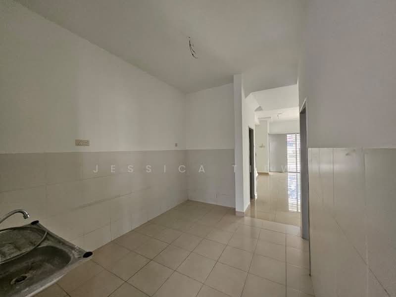 Rumah Teres 2 Tingkat untuk Dijual di Taman Seri Austin (Tebrau) - Jessica Tiew - PropertyGuru.com.my
