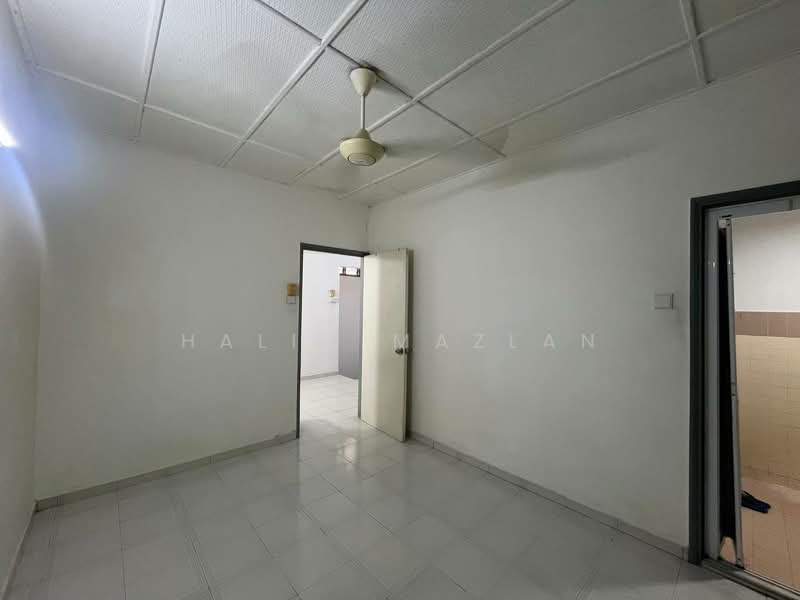 2-storey Terraced House for Sale in Seksyen 5 Wangsa Maju (Wangsa Maju) - Halim Mazlan - Bedroom - PropertyGuru.com.my