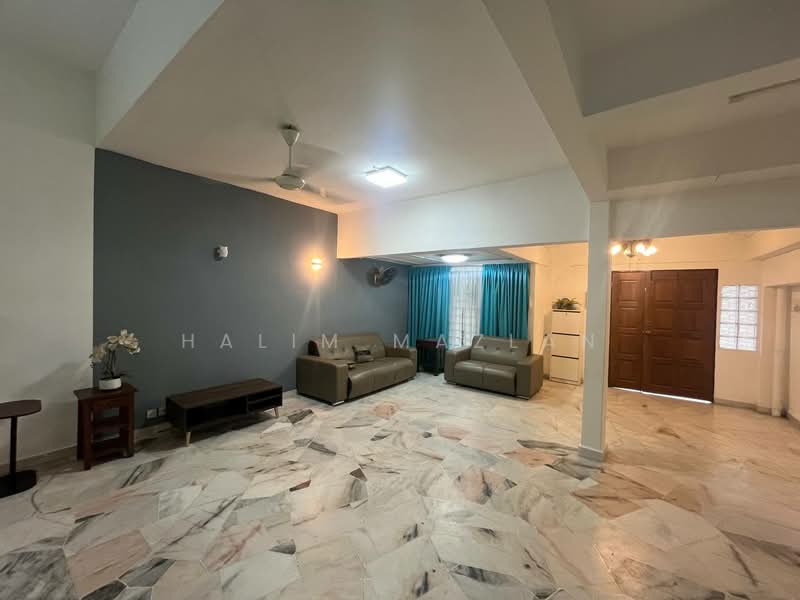 2-storey Terraced House for Sale in Seksyen 5 Wangsa Maju (Wangsa Maju) - Halim Mazlan - Living Room - PropertyGuru.com.my