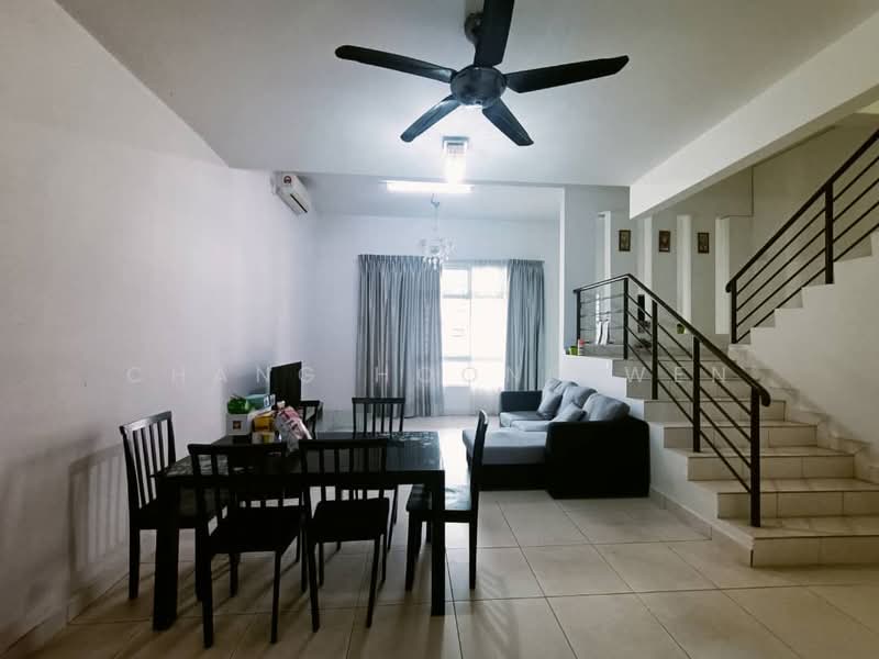 Rumah Teres 2 Tingkat untuk Dijual di Kota Tinggi (Johor) - Chang Hoong Wen - Living Room - PropertyGuru.com.my