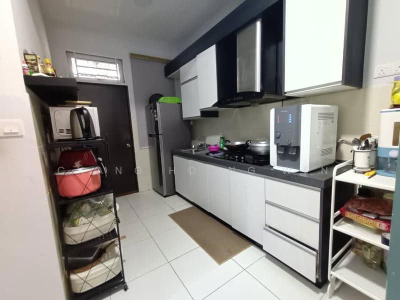 2-storey Terraced House for Sale in Kota Tinggi (Johor) - Chang Hoong Wen - Kitchen - PropertyGuru.com.my
