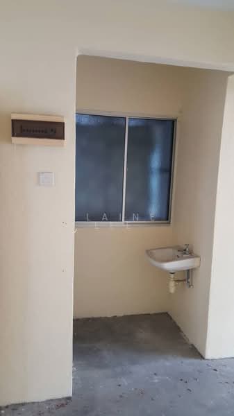 Flat for Sale at Taman Bukit Bendera (Block 420) - Elaine Lee - Interior - PropertyGuru.com.my