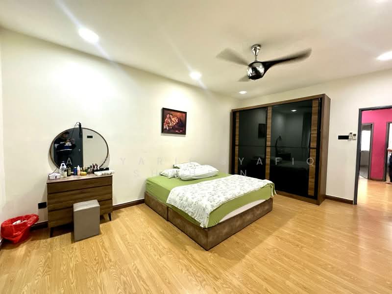 2-storey Terraced House for Sale in Alam Impian (Shah Alam) - Absyarie Syafiq Shahrin - Bedroom - PropertyGuru.com.my
