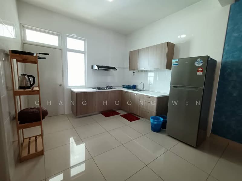 2-storey Terraced House for Sale in Taman Desaru Utama (Pengerang) - Chang Hoong Wen - Kitchen - PropertyGuru.com.my