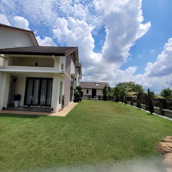 Bungalow for Sale in Subang Bestari (Shah Alam) - Sherron Sim - PropertyGuru.com.my