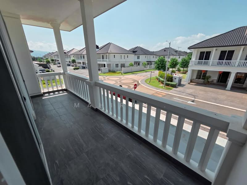 Rumah Berkembar untuk Dijual di Eco Majestic (Semenyih) - Mahirah . - Balcony - PropertyGuru.com.my