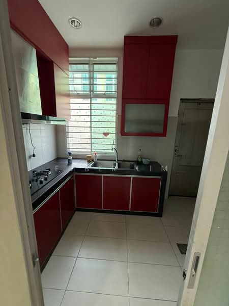 Rumah Teres untuk Disewa di Johor Bahru (Johor) - Ember Lim - Kitchen - PropertyGuru.com.my