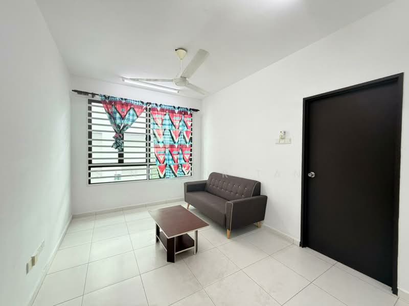 Servis Apartment untuk Disewa di The Heights Residence - Sinclair Tan - Living Room - PropertyGuru.com.my