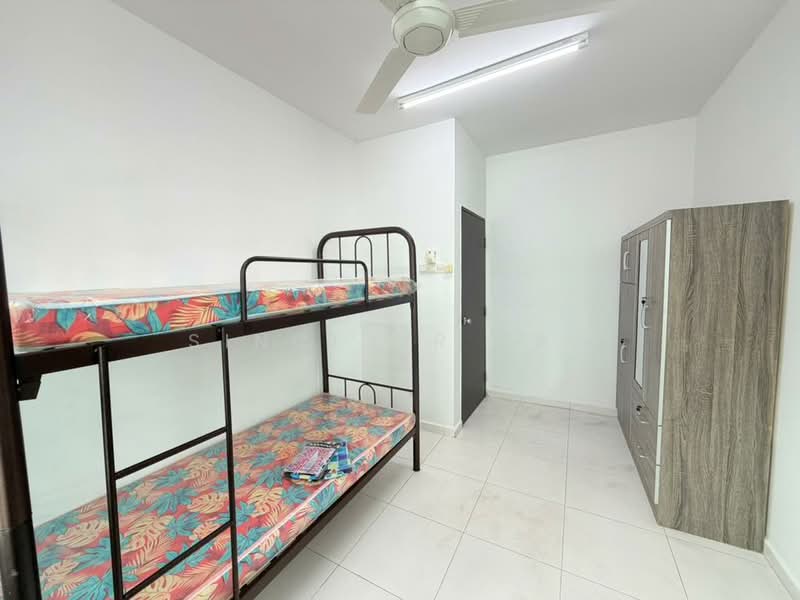 Servis Apartment untuk Disewa di The Heights Residence - Sinclair Tan - Bedroom - PropertyGuru.com.my