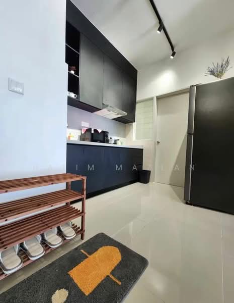 Service Residence for Rent at Sensory Residence @ Southville City - Halim Mazlan - Kitchen - PropertyGuru.com.my