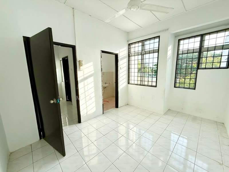 2-storey Terraced House for Sale in Taman Sri Bayu (Sepang) - Ilman Nahri - Interior - PropertyGuru.com.my