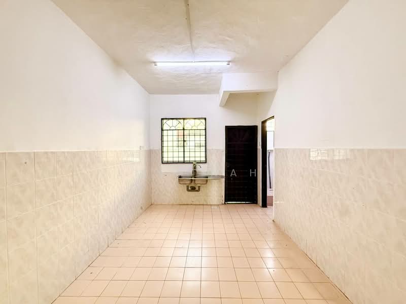 2-storey Terraced House for Sale in Taman Sri Bayu (Sepang) - Ilman Nahri - Interior - PropertyGuru.com.my