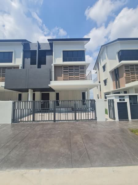 Rumah Berkembar untuk Dijual di Bukit Jalil (Kuala Lumpur) - Shu Wai - Exterior - PropertyGuru.com.my