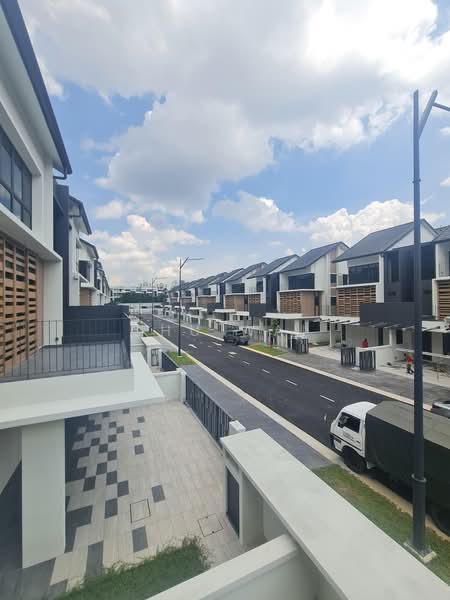 Rumah Berkembar untuk Dijual di Bukit Jalil (Kuala Lumpur) - Shu Wai - Exterior - PropertyGuru.com.my