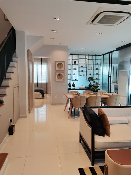 Semi-Detached House for Sale in Semenyih (Selangor) - jess ng - Living Room - PropertyGuru.com.my