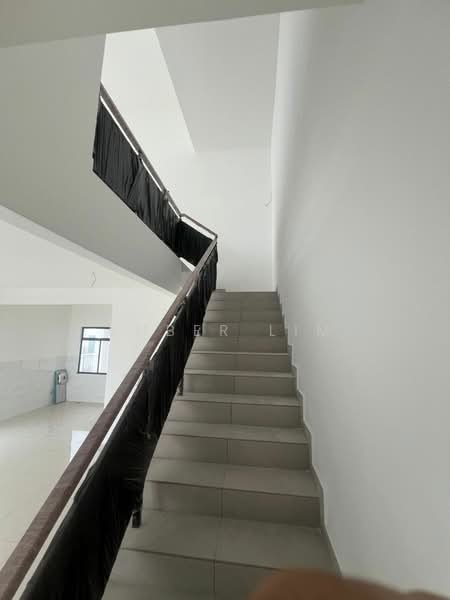 Semi-Detached House for Sale in Taman Mutiara Rini (Skudai) - Ember Lim - Interior - PropertyGuru.com.my