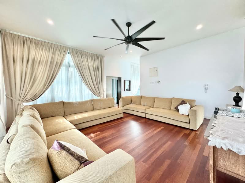 Bungalow for Sale in Cyberjaya (Selangor) - Mahirah . - Living Room - PropertyGuru.com.my