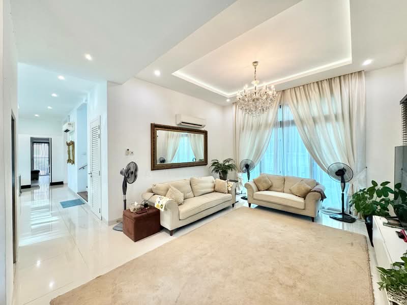 Bungalow for Sale in Cyberjaya (Selangor) - Mahirah . - Living Room - PropertyGuru.com.my