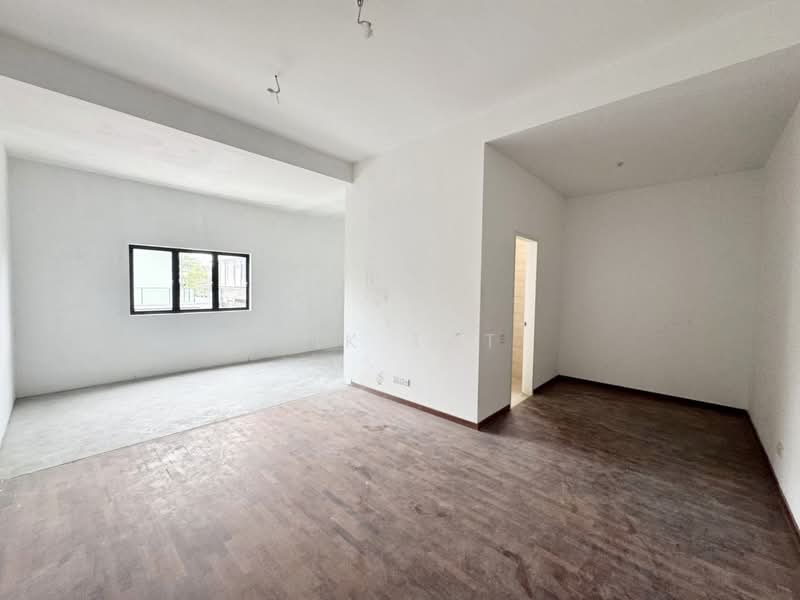 Cluster House for Sale in Setia Tropika (Johor Bahru) - Yik Tat - PropertyGuru.com.my