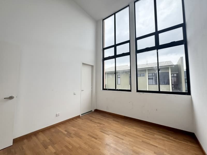 Cluster House for Sale in Setia Tropika (Johor Bahru) - Yik Tat - PropertyGuru.com.my