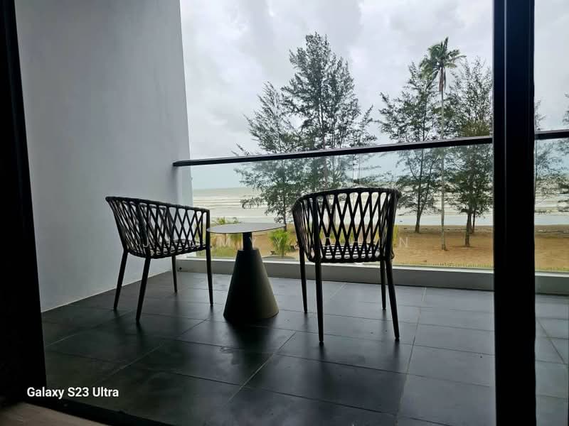 Pangsapuri untuk Dijual di TorQuay @ Roxy Sematan - Jimmyy Chin - Balcony - PropertyGuru.com.my