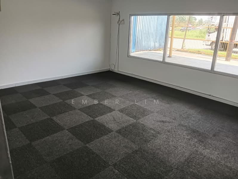 Shop / Office for Rent in Kampung Sri Purnama (Tebrau) - Ember Lim - Interior - PropertyGuru.com.my