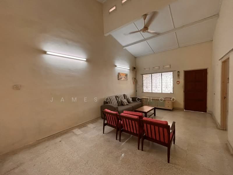 1-storey Terraced House for Rent in Taman Abad (Johor Bahru) - Jameson Choo - Living Room - PropertyGuru.com.my