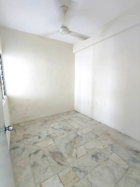 Apartment for Sale at Taman Desa Kempas - Calvin Lee - PropertyGuru.com.my