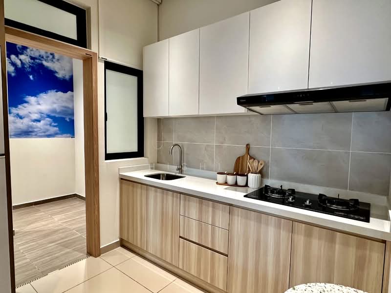 Service Residence for Sale at Daya 1 Residences (D1R), TD Central - Shishi . - PropertyGuru.com.my