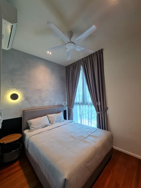 Service Residence for Sale at 10 Stonor - Jojo Yam - Bedroom - PropertyGuru.com.my