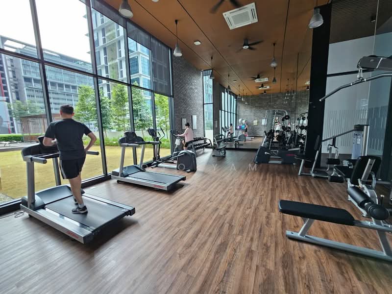 Service Residence for Sale at 10 Stonor - Jojo Yam - Gym - PropertyGuru.com.my