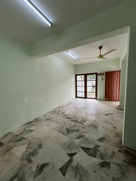 2-storey Terraced House for Sale in Usj 4 (Subang Jaya) - William Loo - Living Room - PropertyGuru.com.my