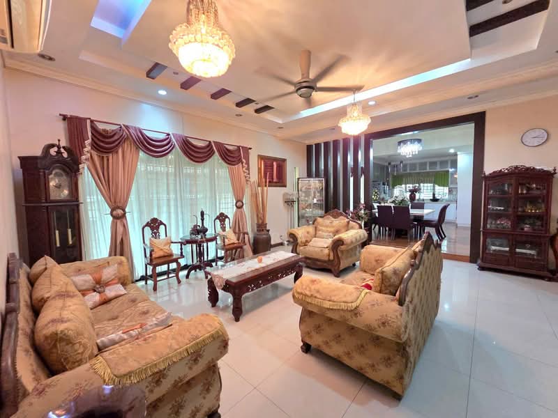 Semi-Detached House for Sale in Bandar Baru Bangi (Selangor) - Mahirah . - Living Room - PropertyGuru.com.my